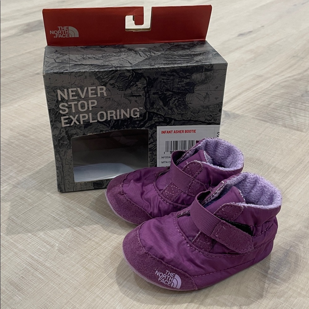 3T The North Face Infant Asher Bootie in wood violet